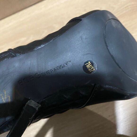 BCBGeneration Women's Chameleon Stiletto Booties - 7 (37) - Picture 8 of 12